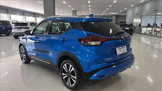 NISSAN-KICKS-2023