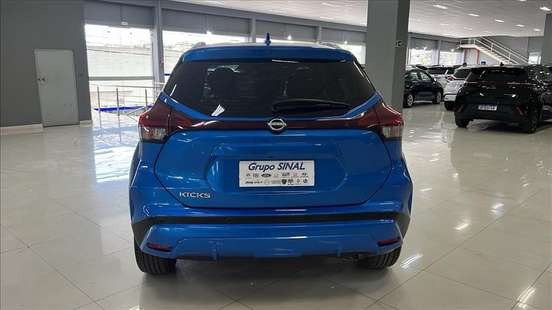 NISSAN-KICKS-2023