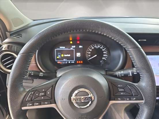 NISSAN-KICKS-2021