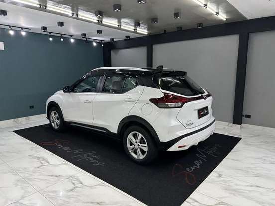 NISSAN-KICKS-2024
