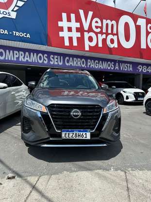 NISSAN-KICKS-2023