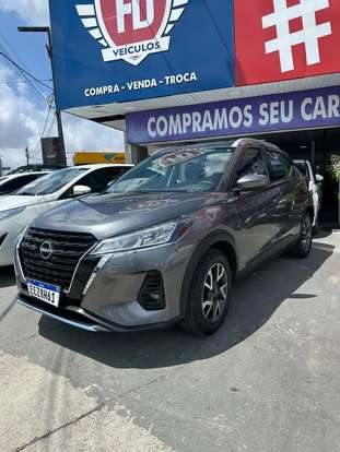 NISSAN-KICKS-2023