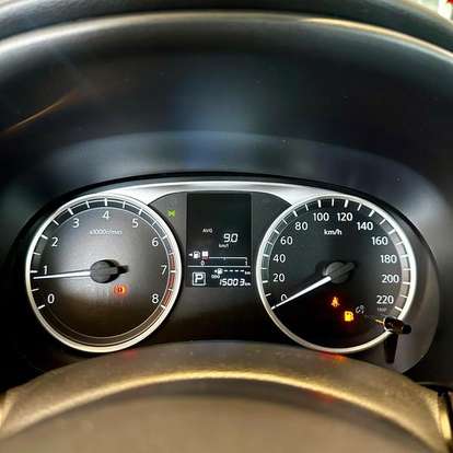 NISSAN-KICKS-2024