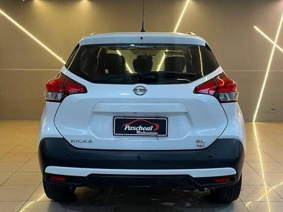 NISSAN-KICKS-2016