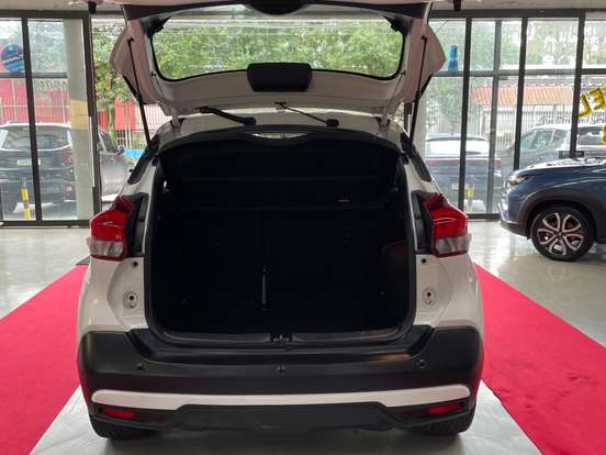 NISSAN-KICKS-1.6 16V FLEXSTART SV 4P XTRONIC NISSAN-KICKS-2019