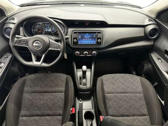 NISSAN-KICKS PLAY-2025