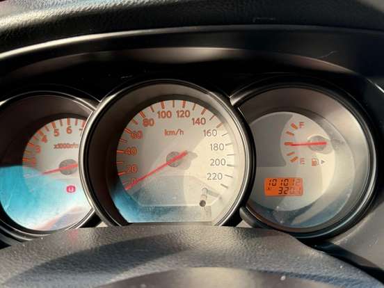 NISSAN-LIVINA-1.6 16V FLEX 4P MANUAL NISSAN-LIVINA-2012
