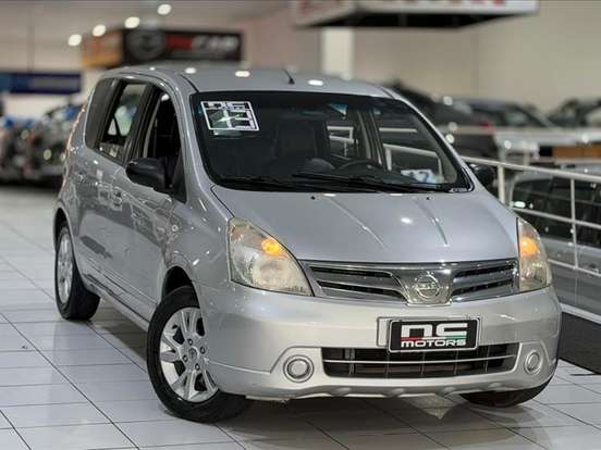 NISSAN-LIVINA-1.8 S 16V FLEX 4P AUTOMÁTICO NISSAN-LIVINA-2012