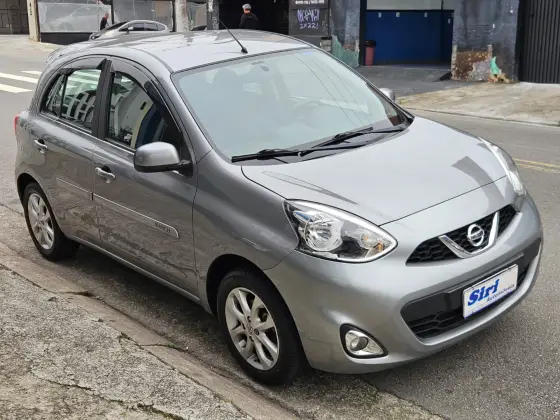 NISSAN MARCH 1.6 SV 16V FLEX 4P XTRONIC