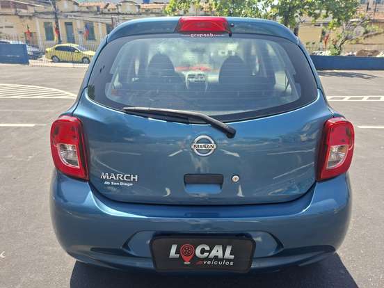 NISSAN-MARCH-2015