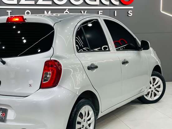NISSAN-MARCH-1.0 S 12V FLEX 4P MANUAL NISSAN-MARCH-2015