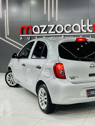 NISSAN-MARCH-2015