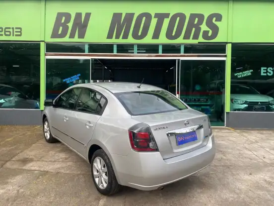 NISSAN-SENTRA-2012