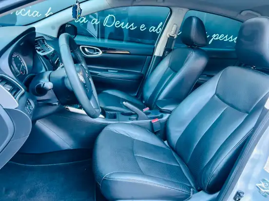 NISSAN-SENTRA-2017