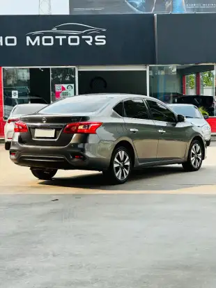 NISSAN-SENTRA-2017