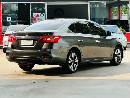 NISSAN-SENTRA-2.0 SV 16V FLEX 4P AUTOMÁTICO NISSAN-SENTRA-2017