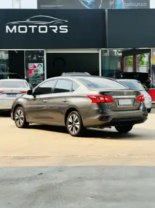 NISSAN-SENTRA-2017