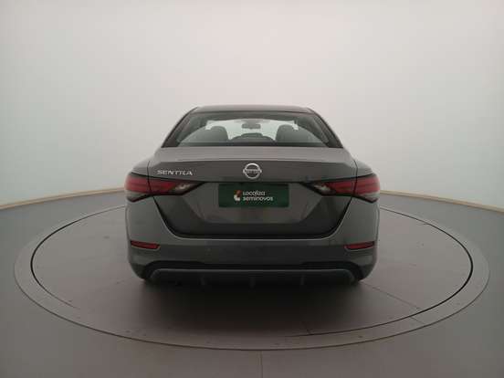 NISSAN-SENTRA-2023