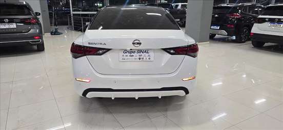 NISSAN-SENTRA-2024