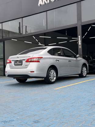 NISSAN-SENTRA-2.0 SV 16V FLEX 4P AUTOMÁTICO NISSAN-SENTRA-2013