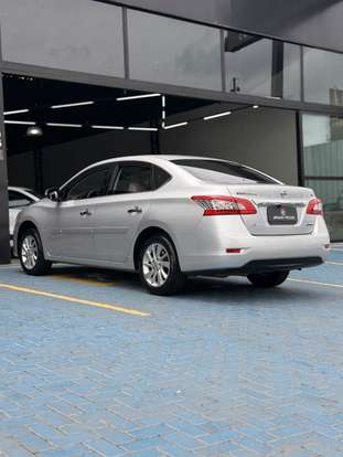 NISSAN-SENTRA-2.0 SV 16V FLEX 4P AUTOMÁTICO NISSAN-SENTRA-2013