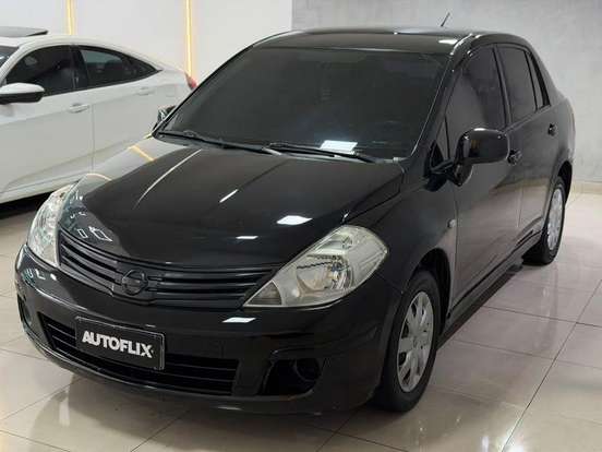 NISSAN-TIIDA-2011