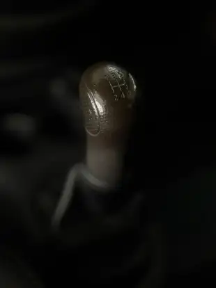 NISSAN-VERSA-2017