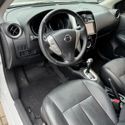 NISSAN-VERSA-1.6 16V FLEXSTART SL 4P XTRONIC NISSAN-VERSA-2017