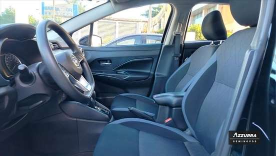 NISSAN-VERSA-2023