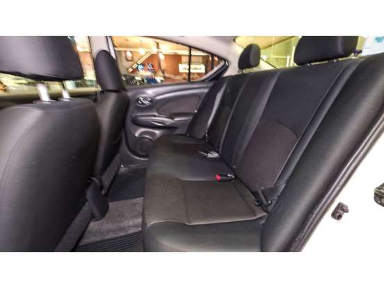 NISSAN-VERSA-2013
