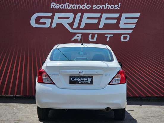 NISSAN-VERSA-1.6 16V FLEX SV 4P MANUAL NISSAN-VERSA-2013