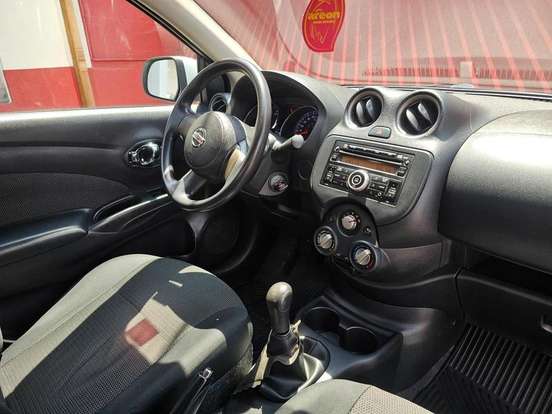 NISSAN-VERSA-1.6 16V FLEX SV 4P MANUAL NISSAN-VERSA-2013