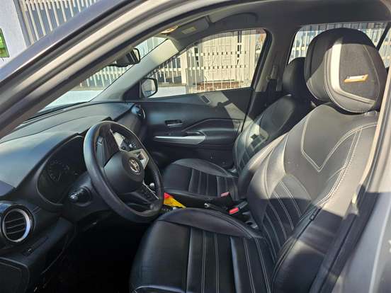 NISSAN-KICKS-2021