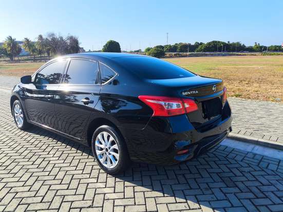 NISSAN-SENTRA-2.0 S 16V FLEXSTART 4P AUTOMÁTICO NISSAN-SENTRA-2017