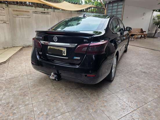 NISSAN-SENTRA-2014