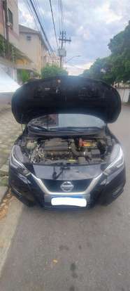 NISSAN-VERSA-2022