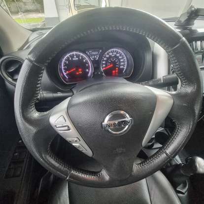 NISSAN-VERSA-2017