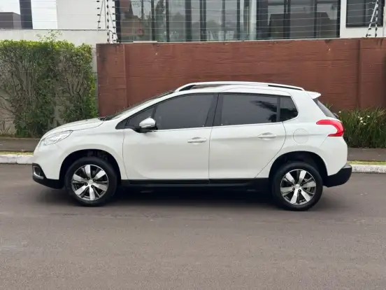 PEUGEOT-2008-2016