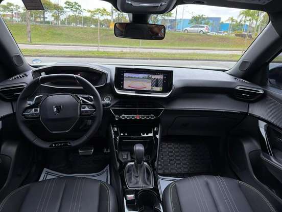 PEUGEOT-2008-2025