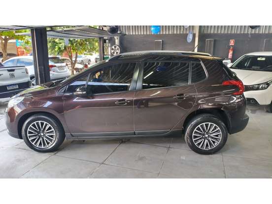 PEUGEOT-2008-2017