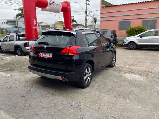 PEUGEOT-2008-2015