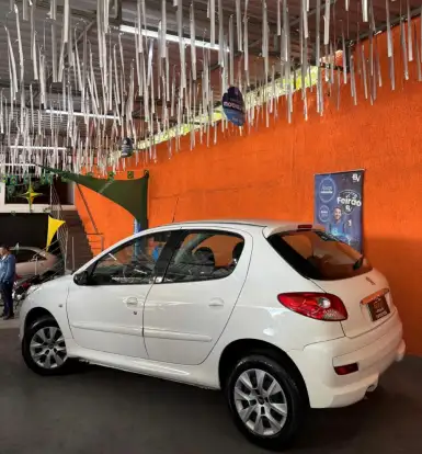 PEUGEOT-207-1.4 XR 8V FLEX 4P MANUAL PEUGEOT-207-2011