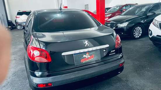 PEUGEOT-207-2011