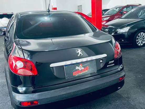PEUGEOT-207-1.4 XR PASSION SPORT 8V FLEX 4P MANUAL PEUGEOT-207-2011