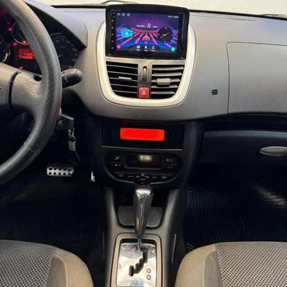 PEUGEOT-207-2011