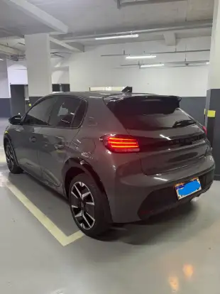 PEUGEOT-208-2025