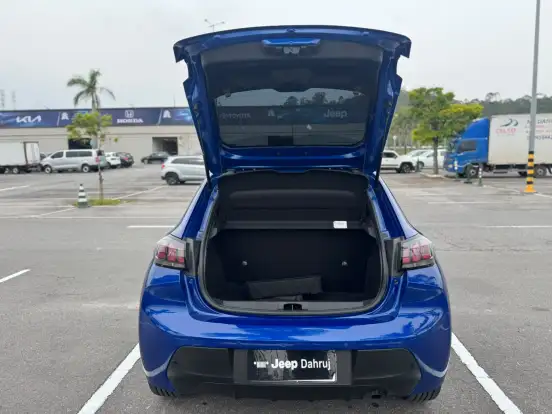 PEUGEOT-208-2022
