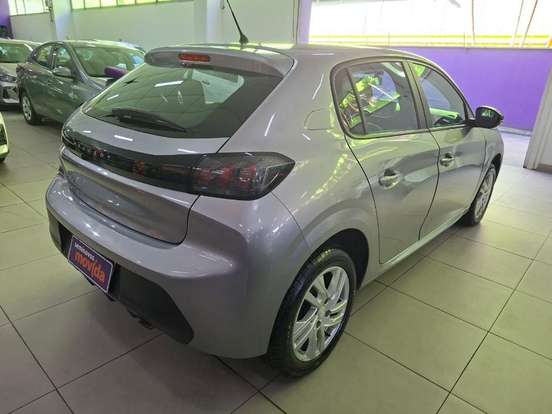 PEUGEOT-208-2023