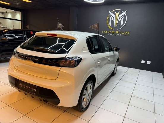 PEUGEOT-208-2023