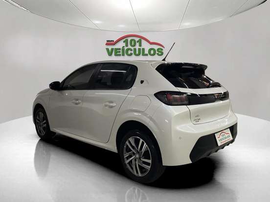 PEUGEOT-208-2022
